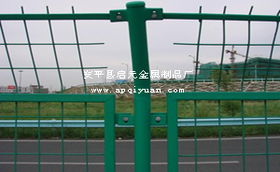 安平縣啟元金屬制品廠 專(zhuān)業(yè)供應(yīng)高品質(zhì)金屬鏈條及其他金屬制品，精準(zhǔn)對(duì)接錢(qián)眼商機(jī)分類(lèi)